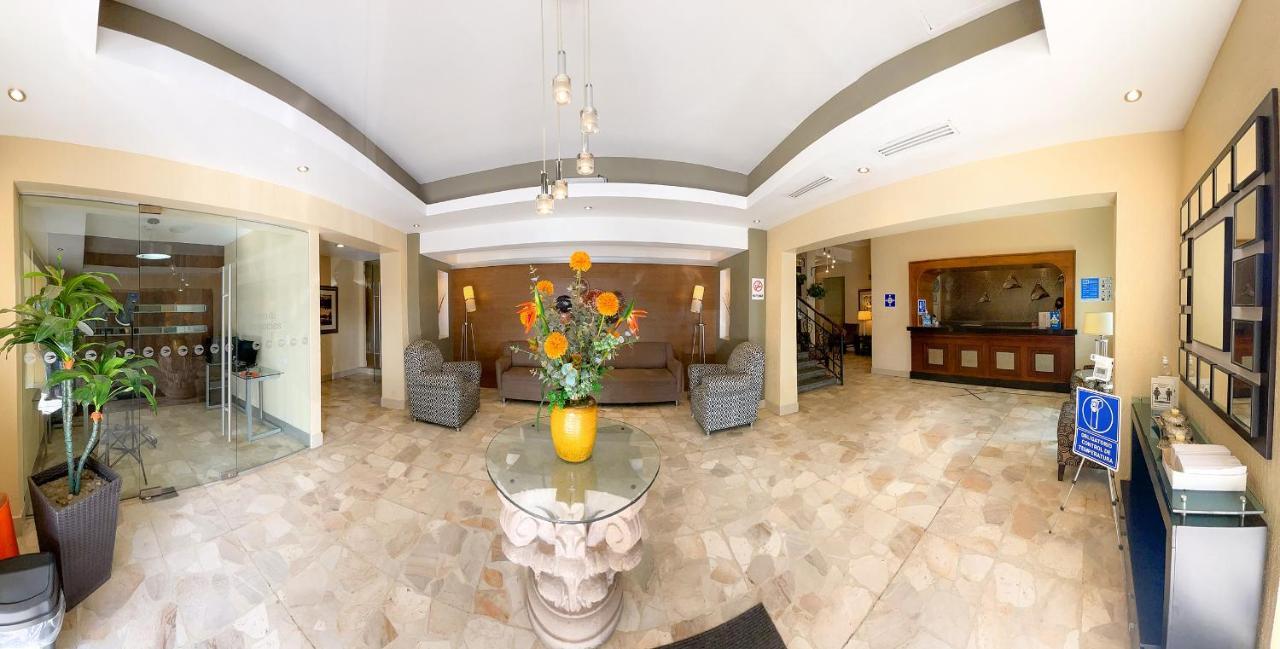 לוס מוצ'יס Hotel Fenix מראה חיצוני תמונה