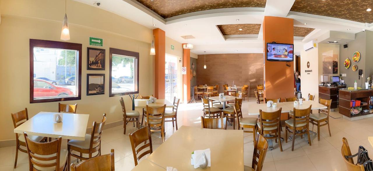 לוס מוצ'יס Hotel Fenix מראה חיצוני תמונה